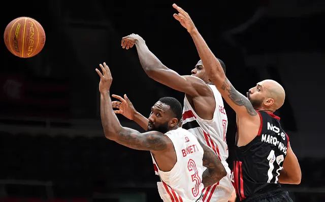 Les Rituels Mystérieux des Légendes du Basket