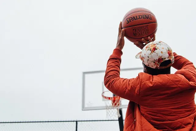 Les Techniques de Tir Iconiques des Légendes du Basket