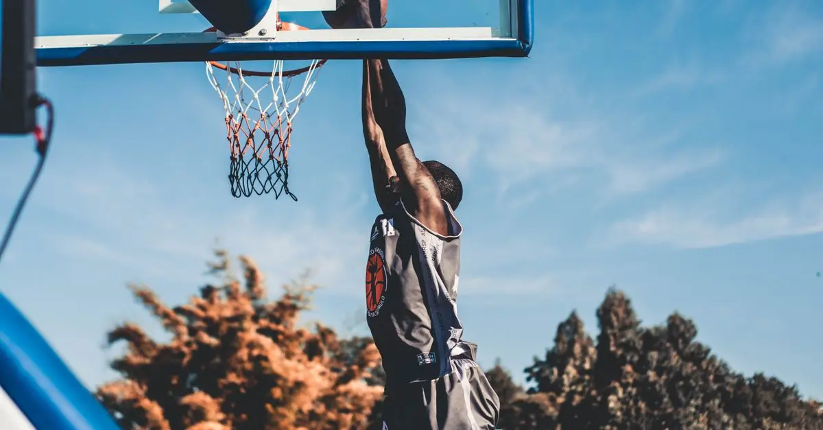 Les Techniques de Tir des Légendes du Basket à Maîtriser