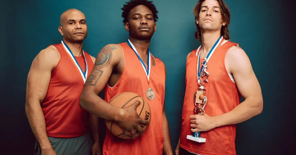 Les 10 Meilleurs Moments des Légendes du Basket