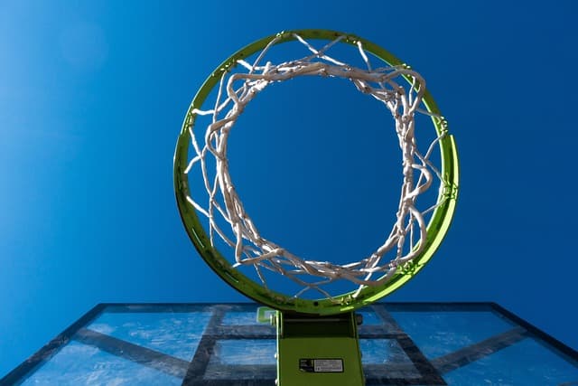 Les Stratégies Tactiques des Légendes du Basket à Connaître